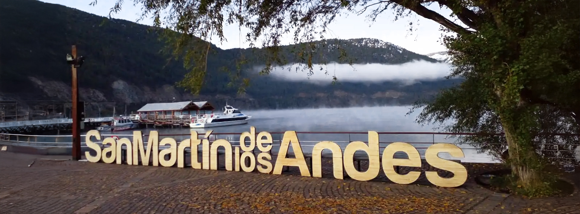 San Martín de los Andes, Ingreso